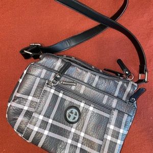 NWOT Giani Bernini plaid faux leather purse